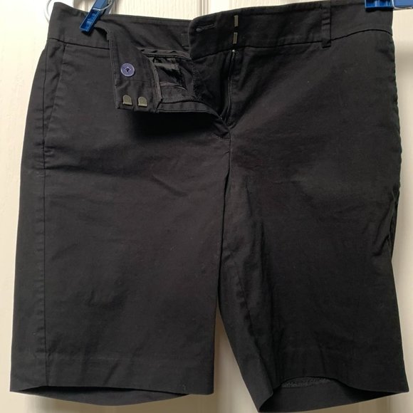 Ann Taylor 8P Black Shorts - Picture 1 of 4